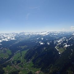 Verortung via Georeferenzierung der Kamera: Aufgenommen in der Nähe von Oberallgäu, Deutschland in 2100 Meter